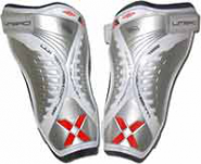 Щитки любительские  UMBRO XG600 Slip
